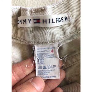 White khaki Tommy Hilfiger shorts